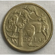 AUSTRALIA 1998 . ONE 1 DOLLAR COIN . ERROR / VARIETY . BACK PACK ROO